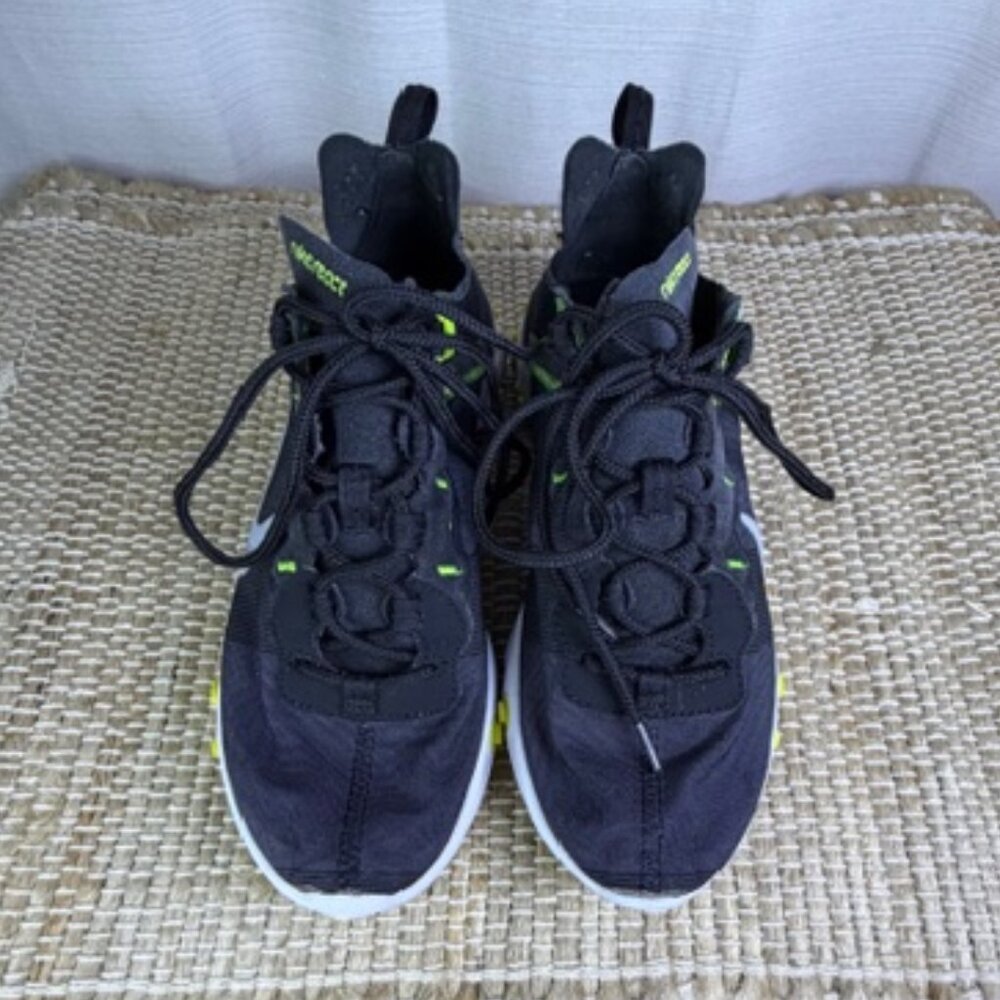 Nike React Element 55 in Black/Volt colorway. Size 8